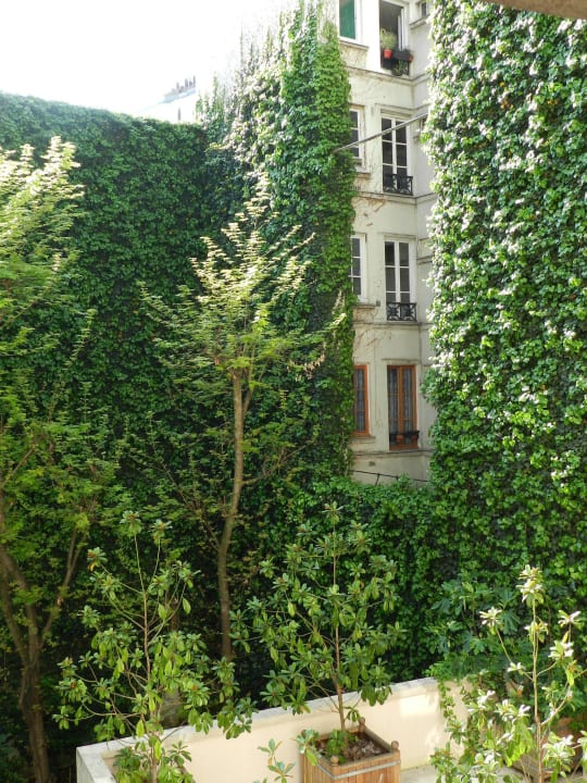 Blick zum Innenhof Hotel Opera Cadet