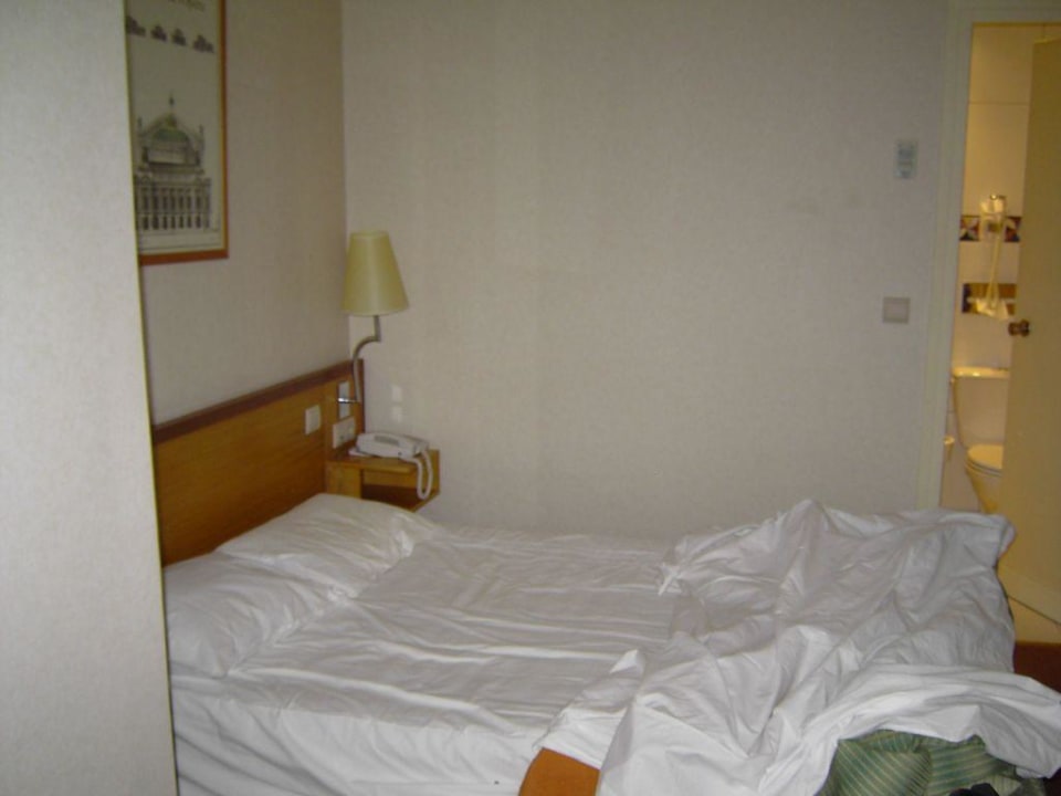 Doppelbett Hotel Corona Opera