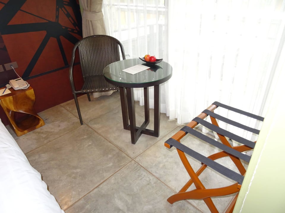 Kleines Zimmer 802, sauber und gemütlich U Inchantree Kanchanaburi