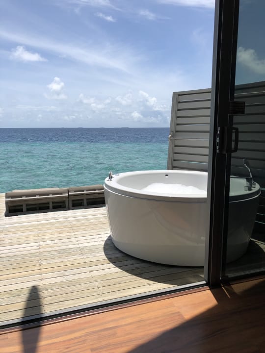 Zimmer Centara Ras Fushi Resort & Spa Maldives