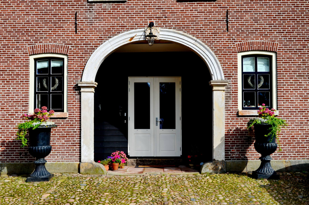 Eingang Gästehaus Hofstede de Rieke Smit