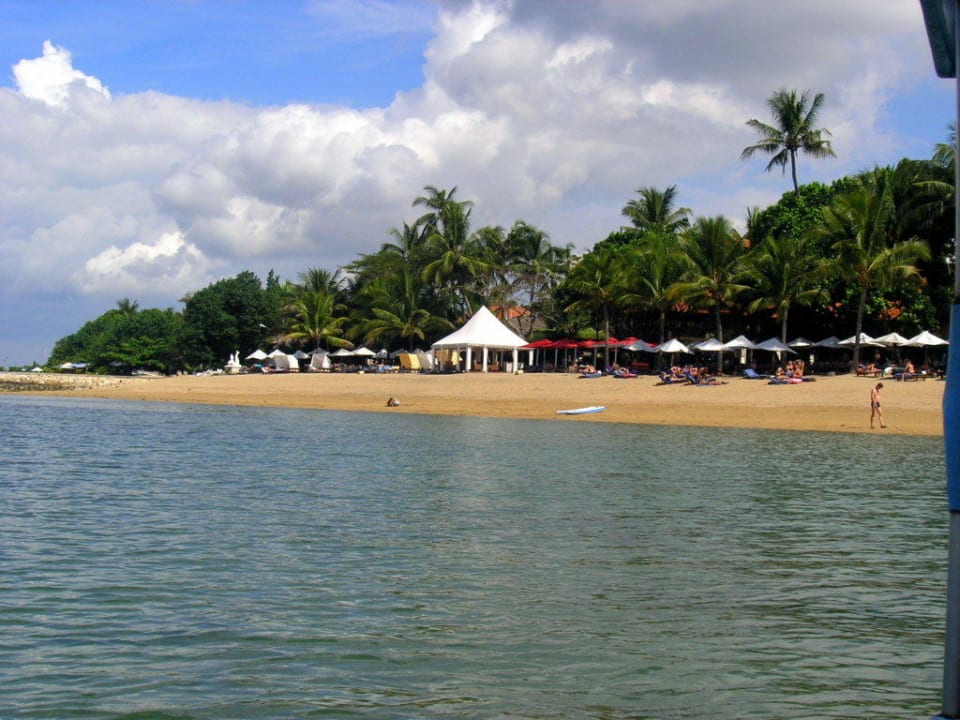 Vom Meer aus gesehen Puri Santrian