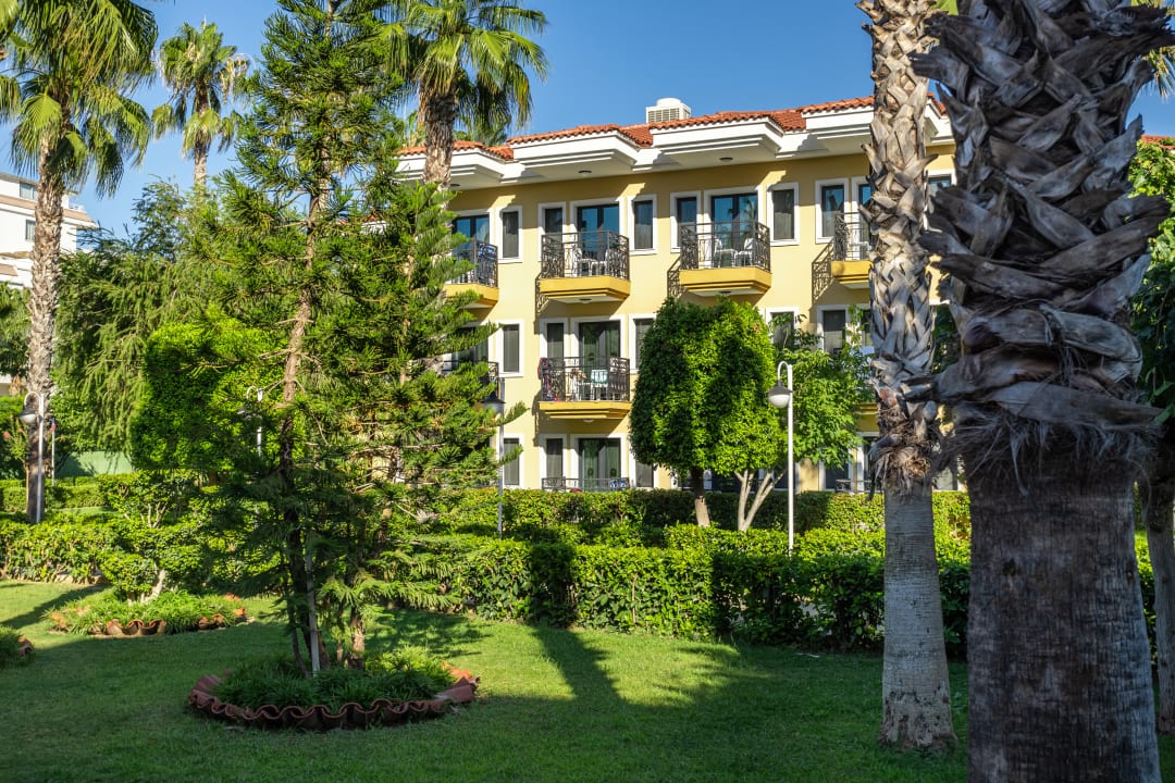 Gartenanlage Club Hotel Phaselis Rose