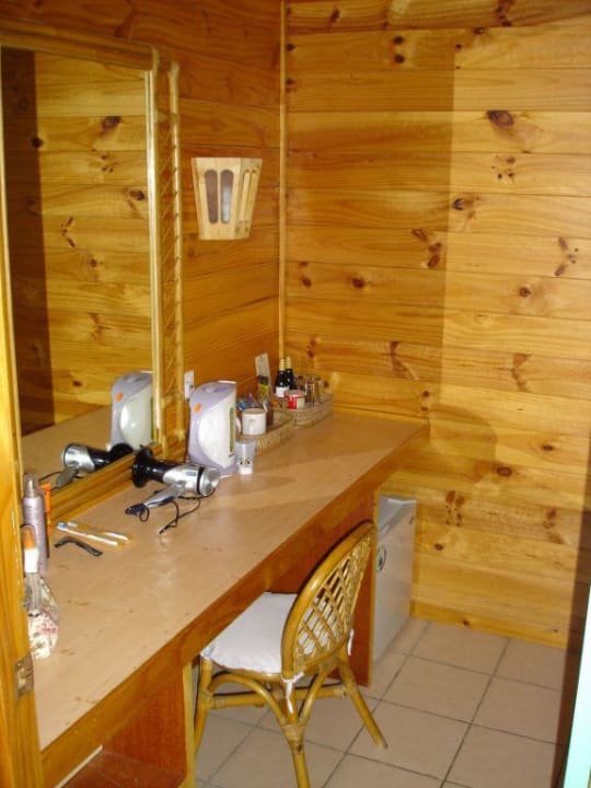 Landvilla Frisiertisch Meeru Maldives Resort Island