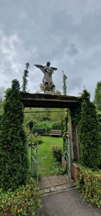 Gartenanlage Hofgut Holzmuhle