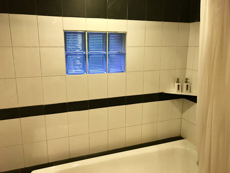 Zimmer Victoria Nui Sam Lodge