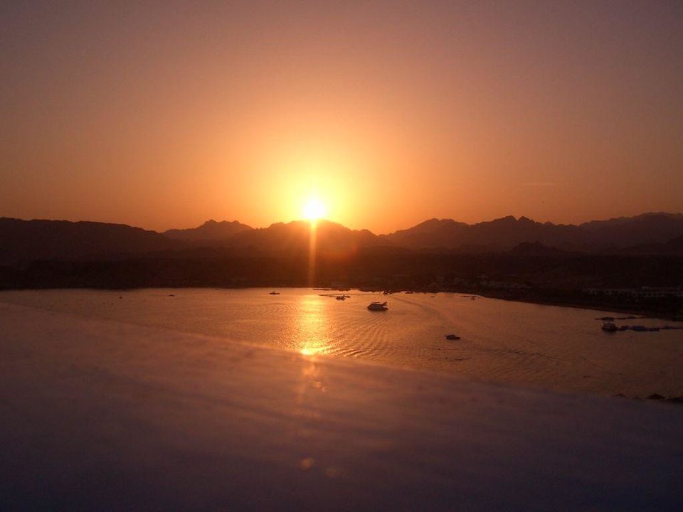 sunset vom lift aus Albatros Sharm Resort