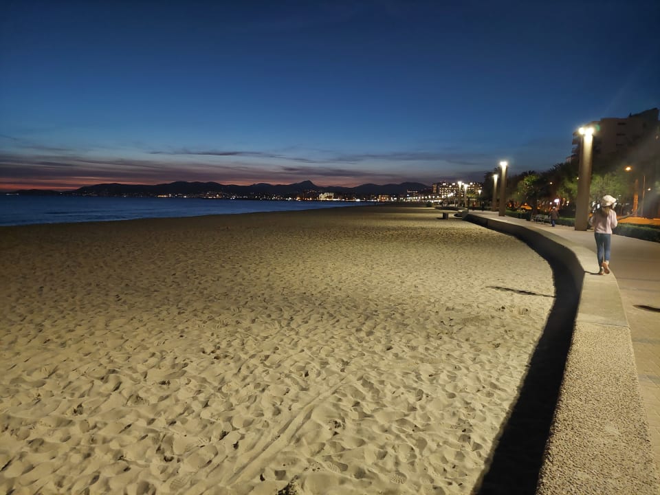 Strand Aparthotel Fontanellas Playa