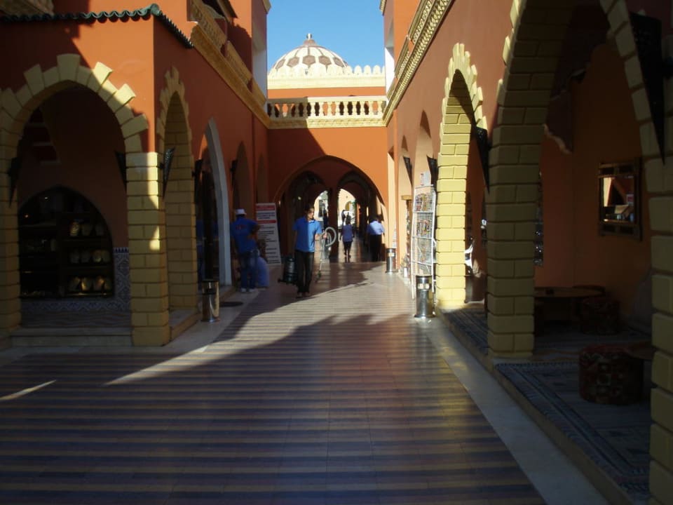 Shopping-Meile im Hotel Pickalbatros Alf Leila Wa Leila Resort - Neverland Hurghada