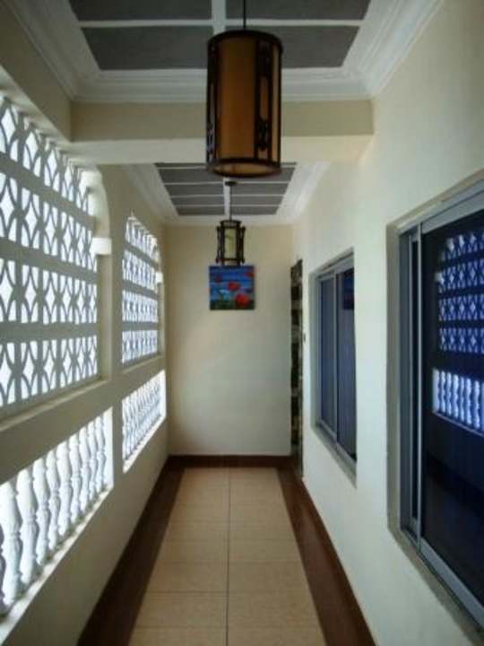 Corridors Hotel Chamiachi Luxury Apartments