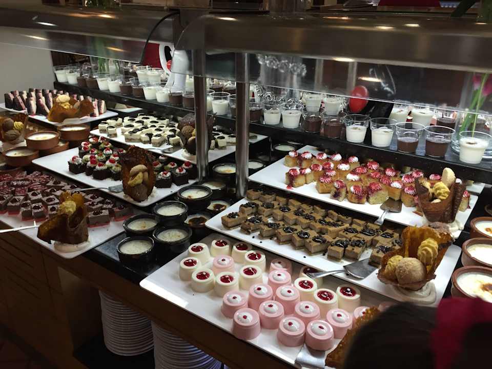 Büffet Salamis Bay Conti Resort Hotel & Casino