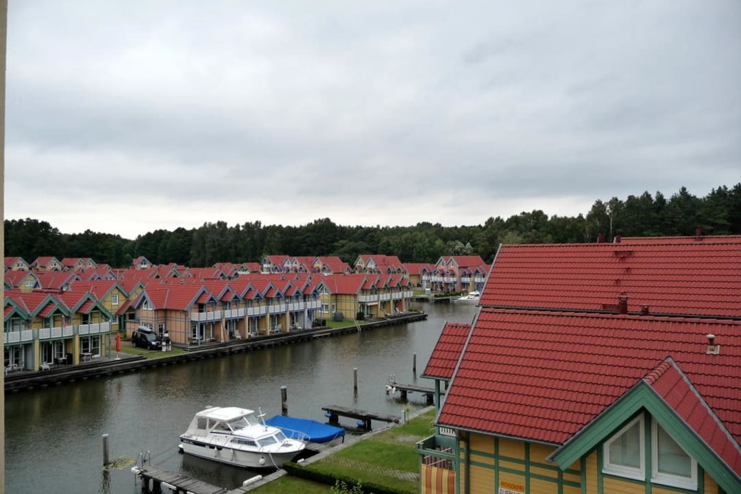 Blick vom Balkon Precise Resort Hafendorf Rheinsberg
