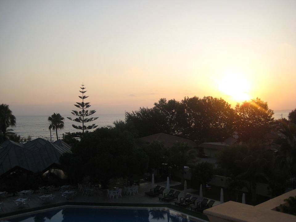 Sonnenuntergang vom Balkon betrachtet Nerton Hotel - Erwachsenenhotel ab 16 Jahren