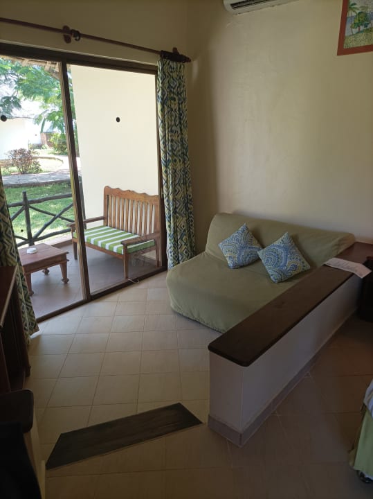 Zimmer Sultan Sands Island Resort & Spa
