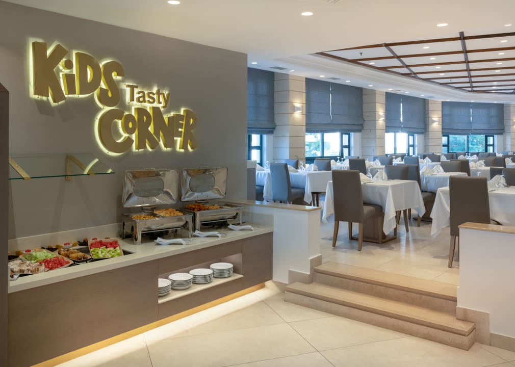 Gastro Nana Golden Beach