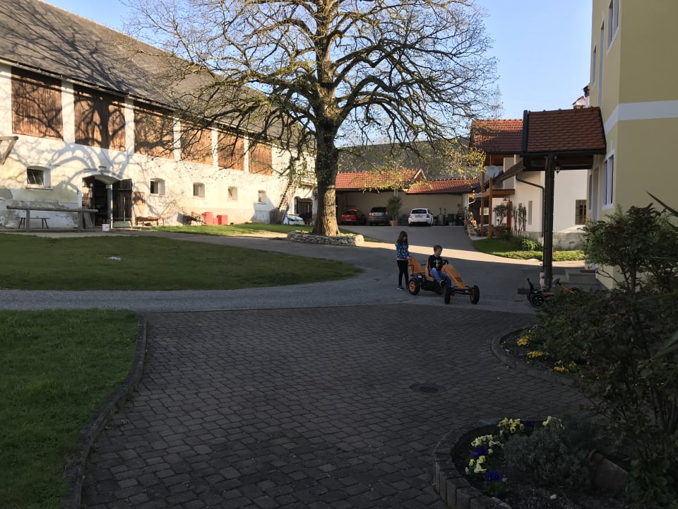 Außenansicht Rutarhof - Urlaub am Bauernhof