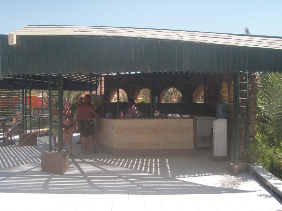 Bar u bazénu Giftun Azur Resort