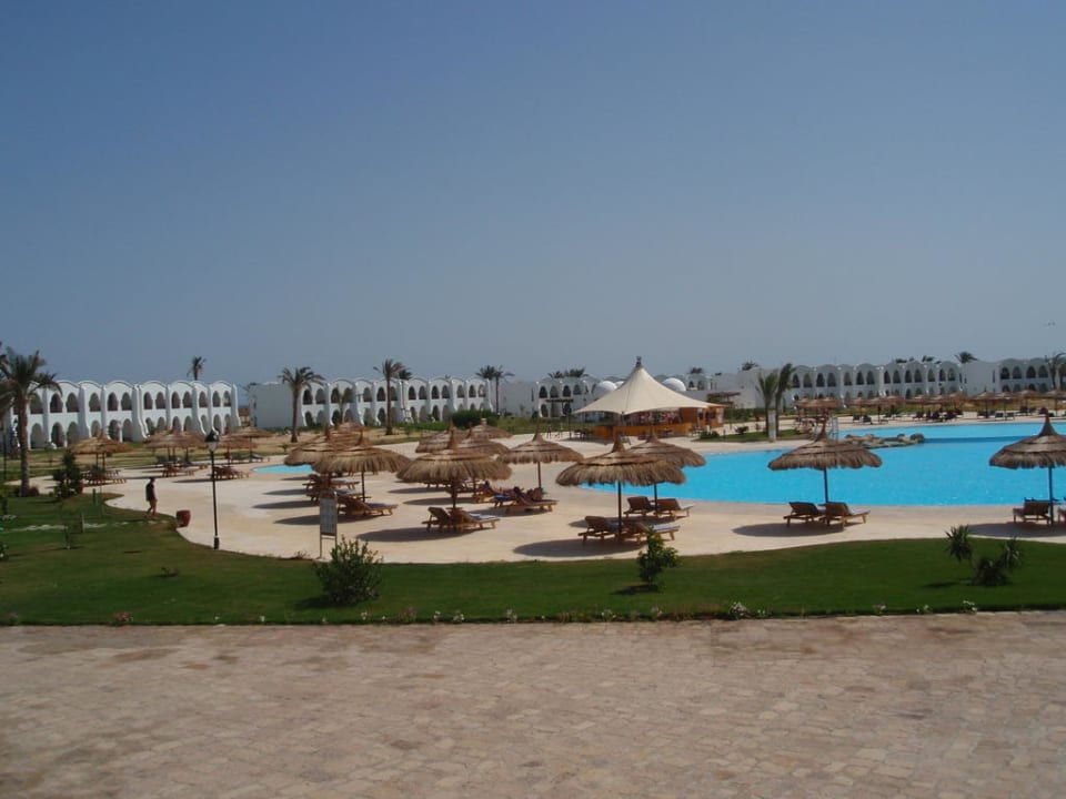 Pool Hotel Gorgonia Beach Resort