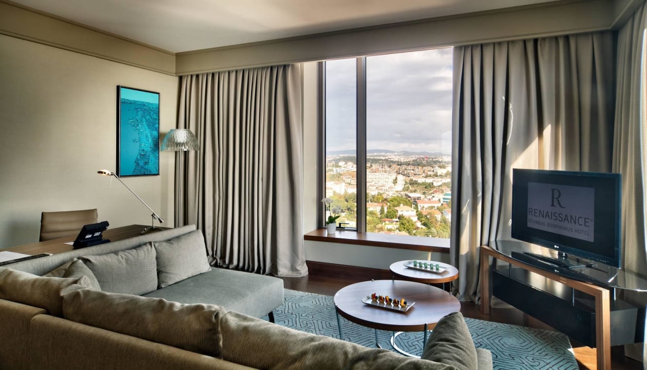 Corner Suite Bosphorus View Renaissance Istanbul Polat Bosphorus Hotel