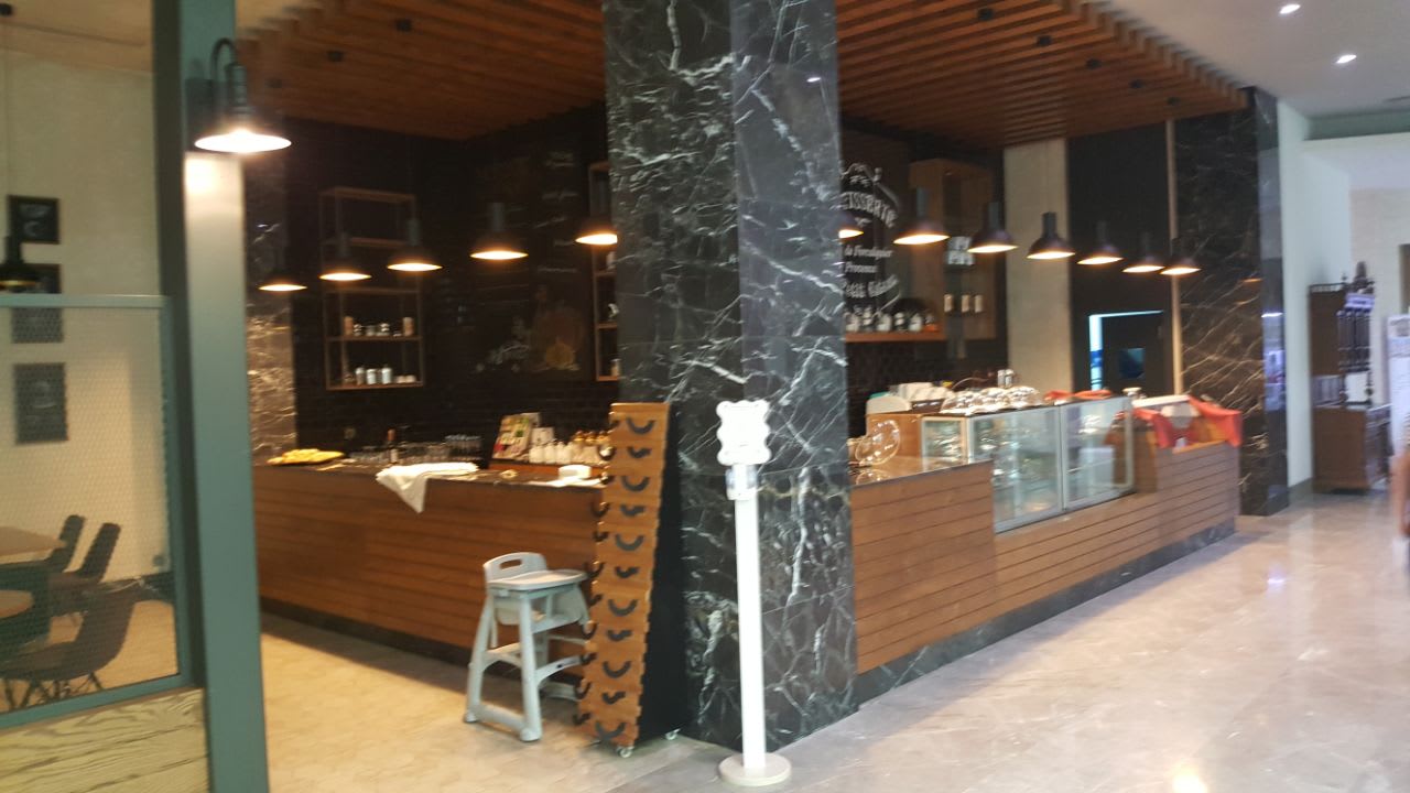 Gastro Acanthus Cennet Barut Collection