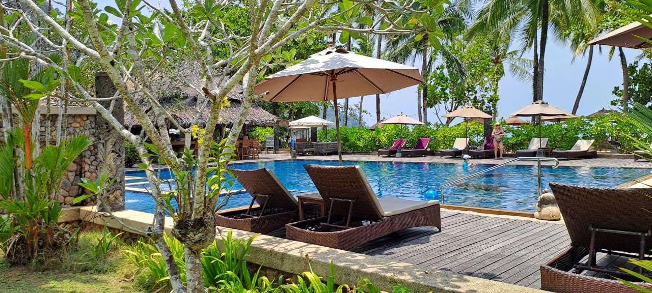 Pool Khaolak Paradise Resort