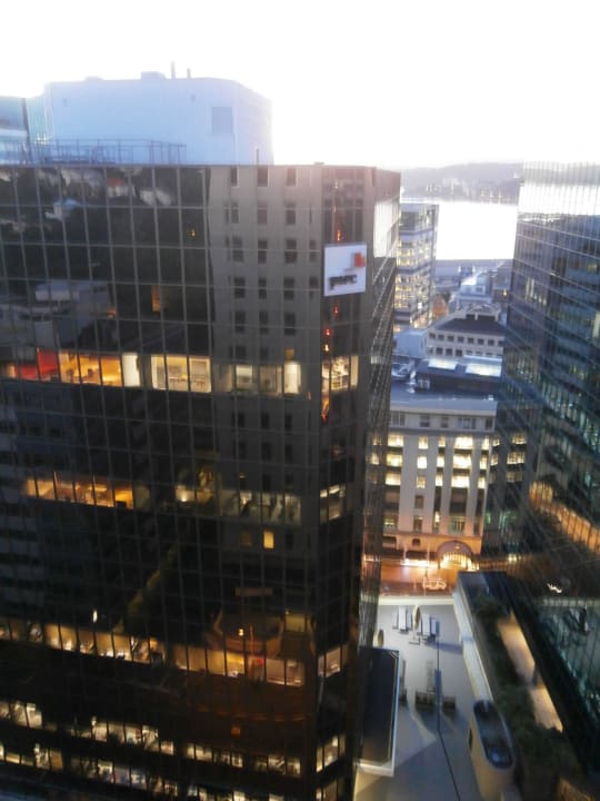 Ausblick vom 9. Stock am Abend Quest on Terrace Apartment