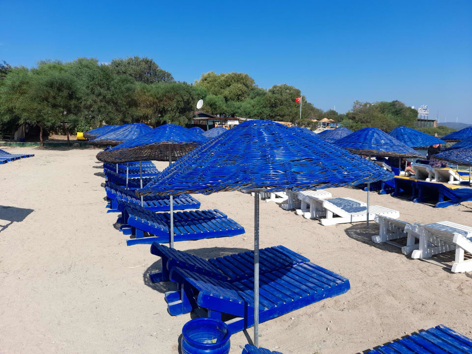 Strand Club Resort Atlantis