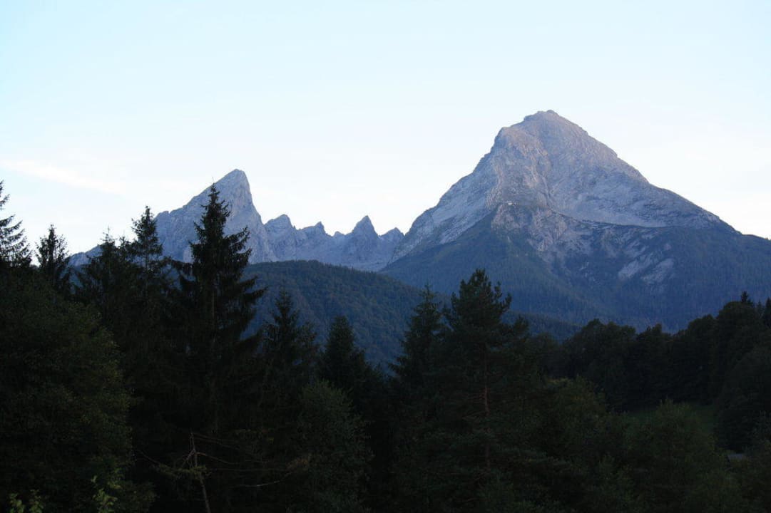 Watzmann Mann und Frau mit seinen sieben Kindern Pension Mooserlehen