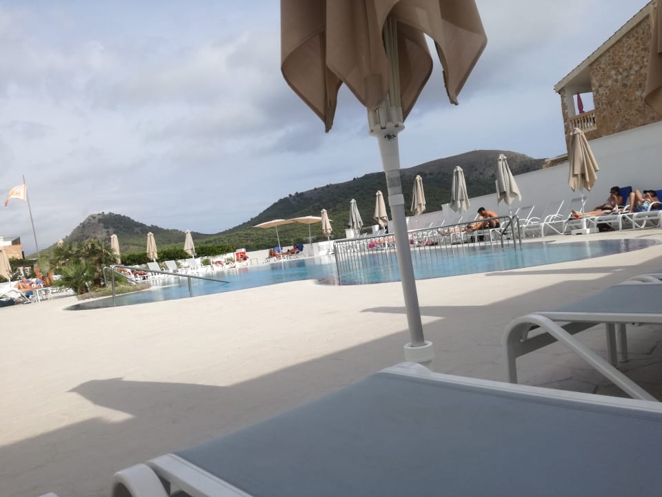 Pool HSM Regana - Adults Only