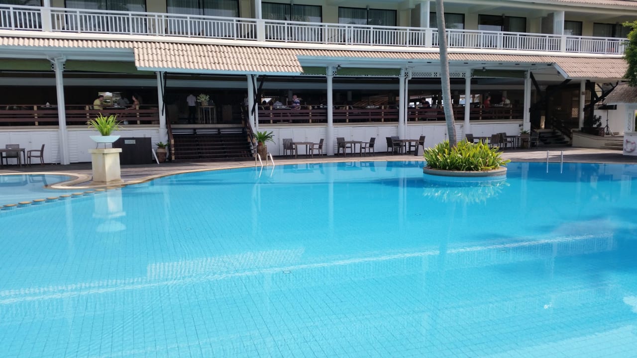 Pool Cape Panwa Hotel