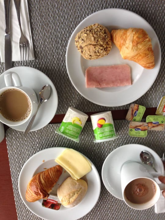 Frühstück ibis Styles Lisboa Centro Liberdade
