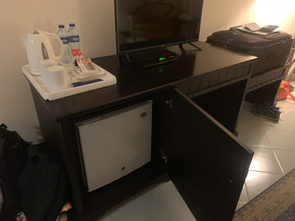 Zimmer Golden Tulip Resort Dibba