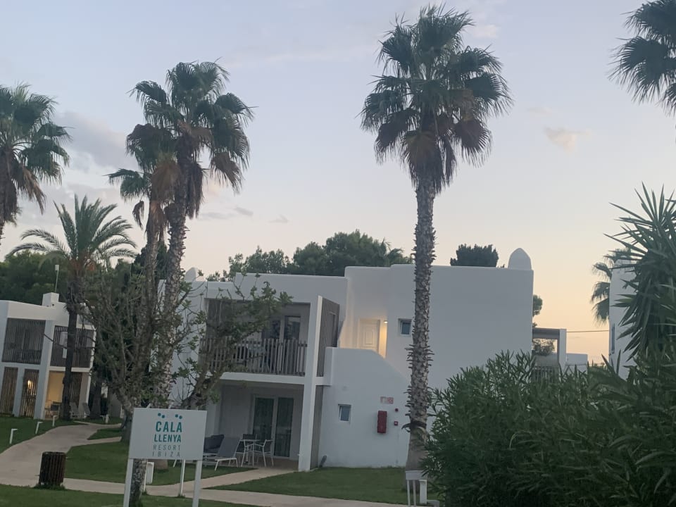 Außenansicht Cala Llenya Resort Ibiza