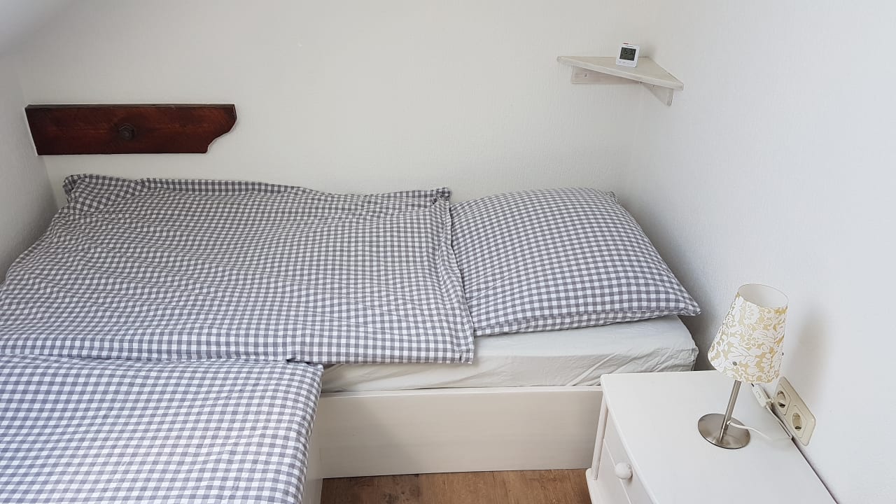 Zimmer Ferienhaus Hemenswarft direkt an der Nordsee mit Meerblick