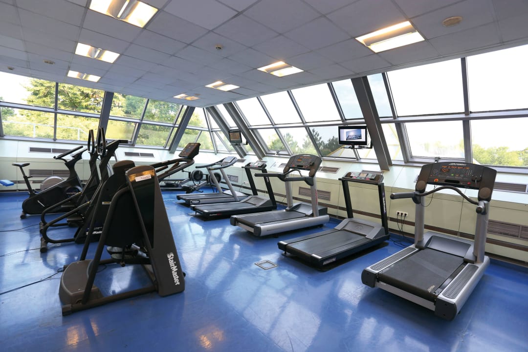 Fitness area Danubius Hotel Helia
