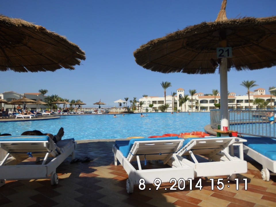 Einer von 3 Pools Pickalbatros Dana Beach Resort - Hurghada