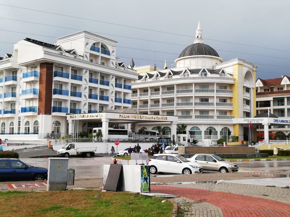 Außenansicht Dream World Resort & Spa