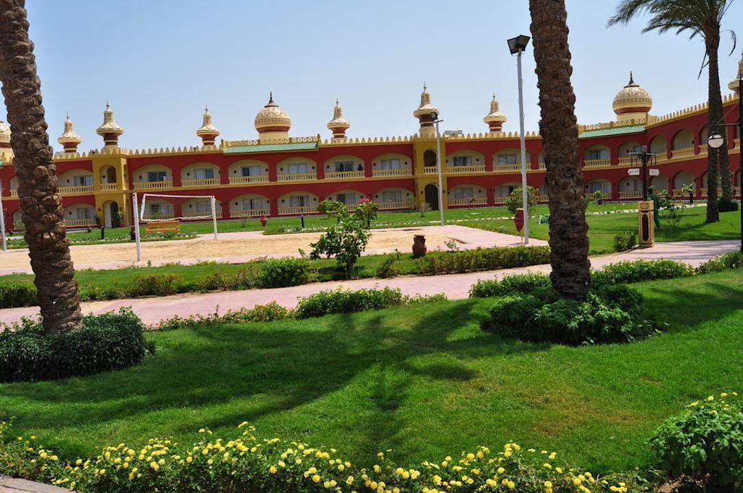 Volleyball Pickalbatros Alf Leila Wa Leila Resort - Neverland Hurghada