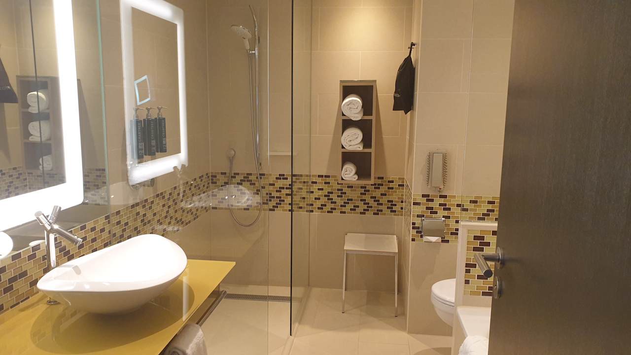 Zimmer Hilton Frankfurt Airport