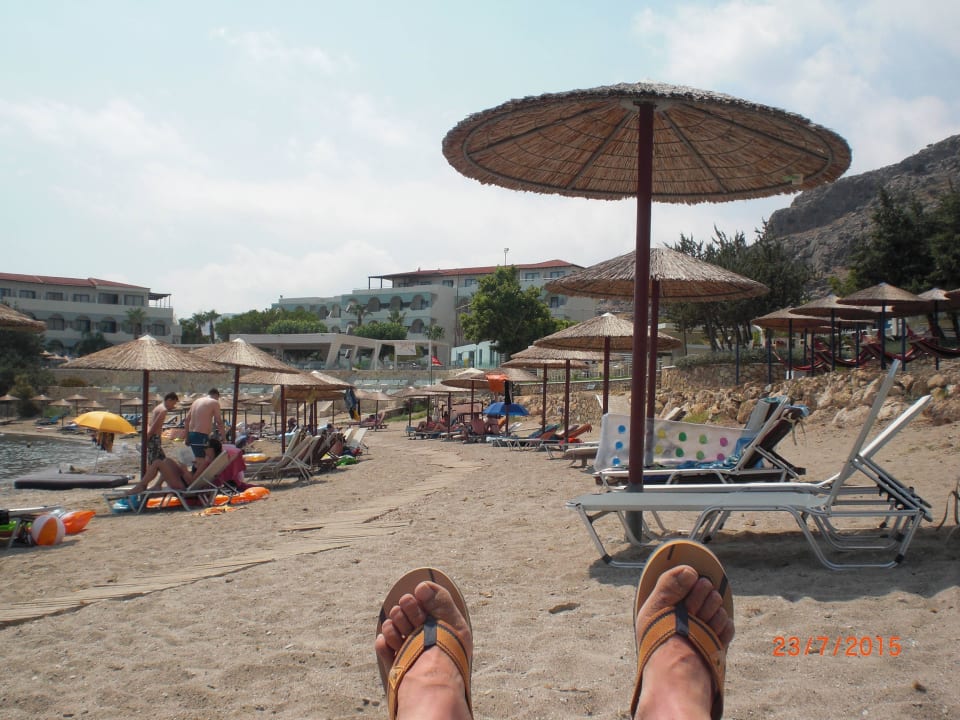 Von der Liege betrachtet alltoura Club SUNRISE BEACH RESORT