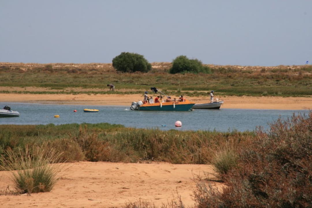 Bootshuttle über die Lagune Golden Club Cabanas