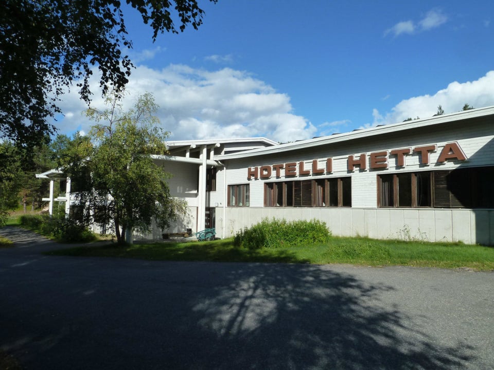 Straßenseite Hotel Lapland Hetta