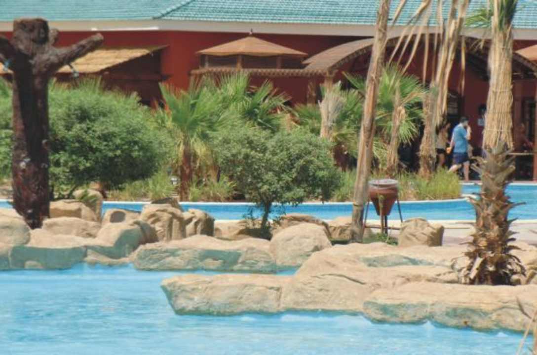Pool in Nähe der Restaurants Pickalbatros Jungle Aqua Park Resort - Neverland Hurghada