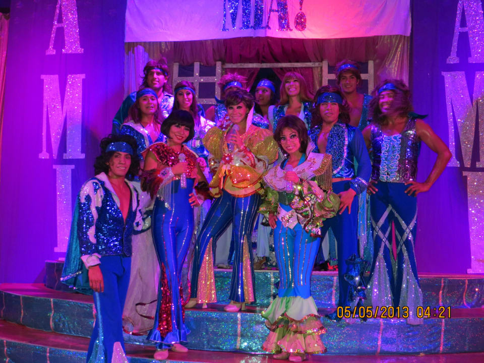 Darsteller der Mama Mia Show Hotel Riu Tequila