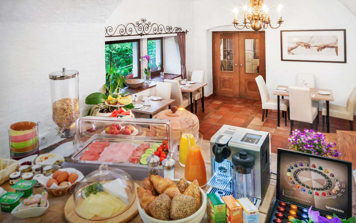 Frühstücksbuffet, breakfast buffet Romantik Pension Die Haslachmühle