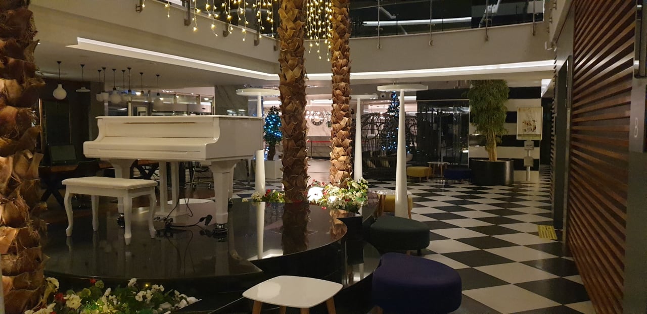 Lobby Sunprime C-Lounge