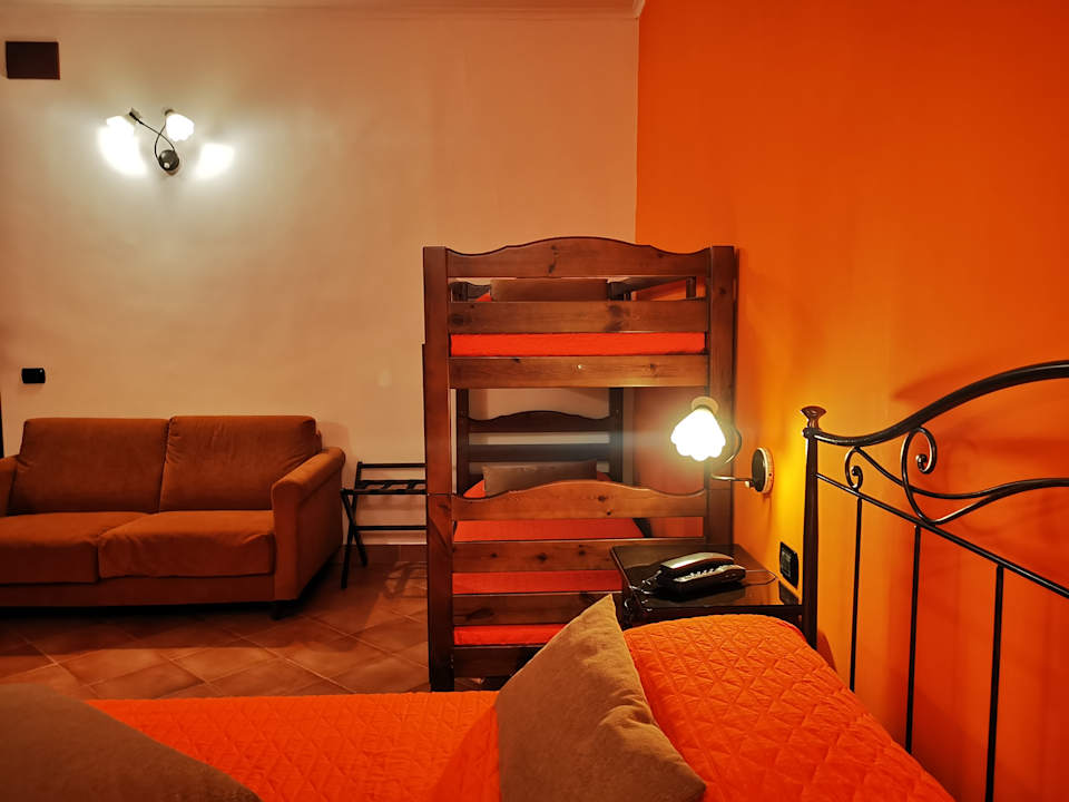 Zimmer Hotel Neapolis