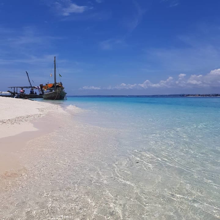 Strand Hotel Kiwengwa Beach Resort