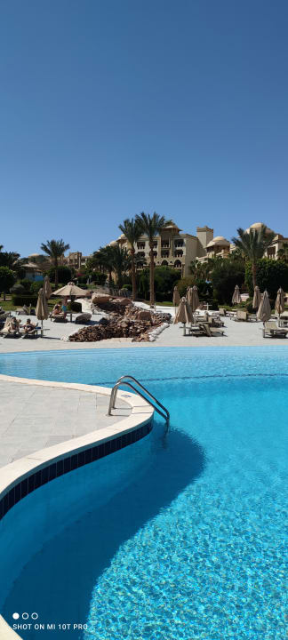 Pool Serenity Alpha Beach