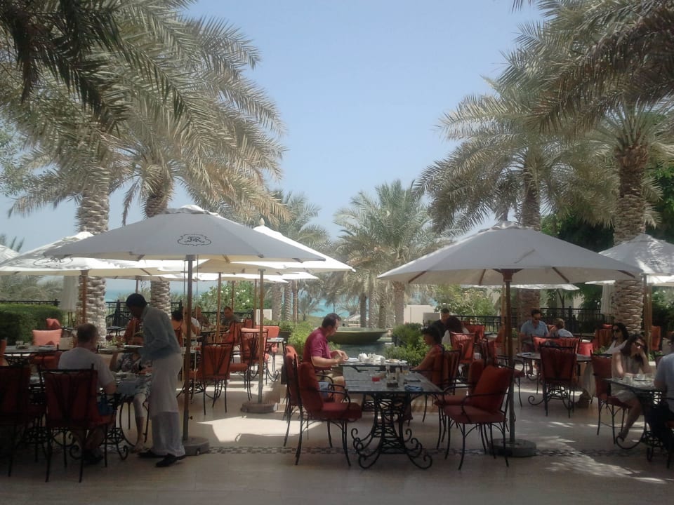 Restaurant-Terrasse The St. Regis Saadiyat Island Resort, Abu Dhabi